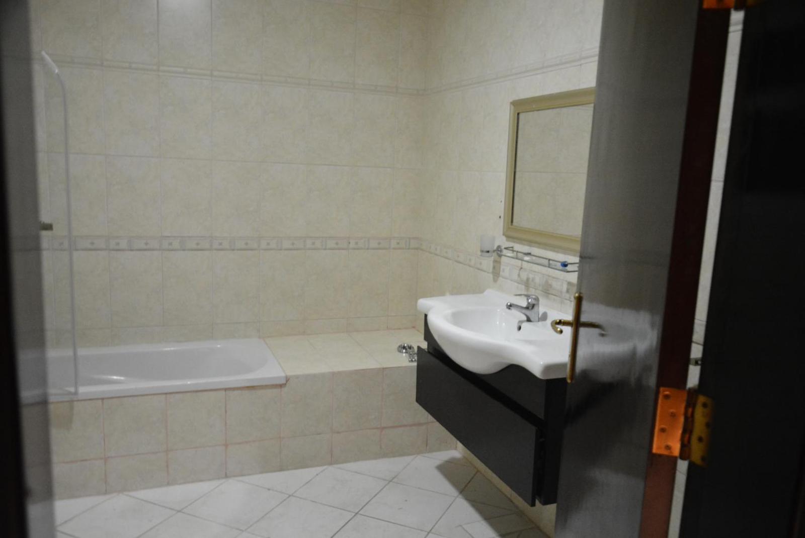 Shomookh Hotel Main image 2